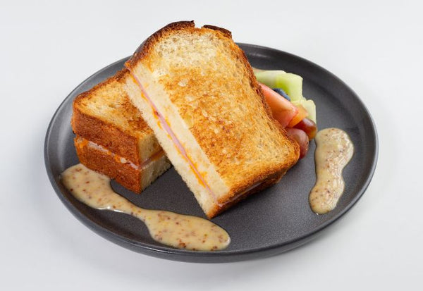 • KIDS Ham & Grilled Cheese Sandwich